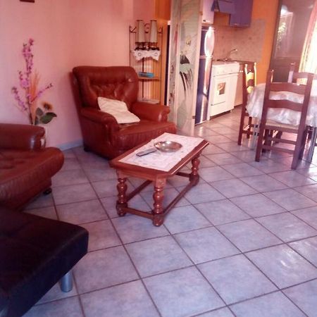 Sa Domu Sarda Casa Vacanza Piscinas Exterior foto